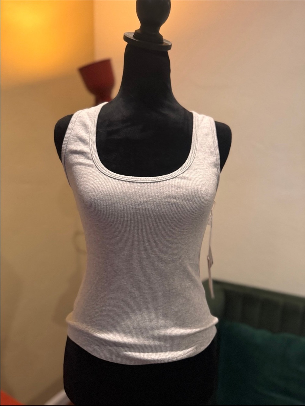 Good American Ribbed Scoop Tank - Heather Gray